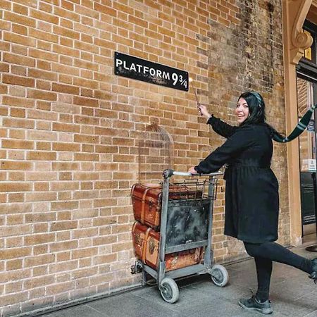 Platform 9 3/4 By Condokeeper London Exterior photo